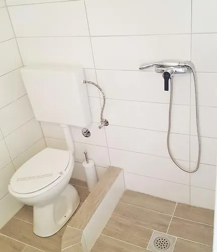 Daire Jaz Rogoznica (Sibenik-Knin)